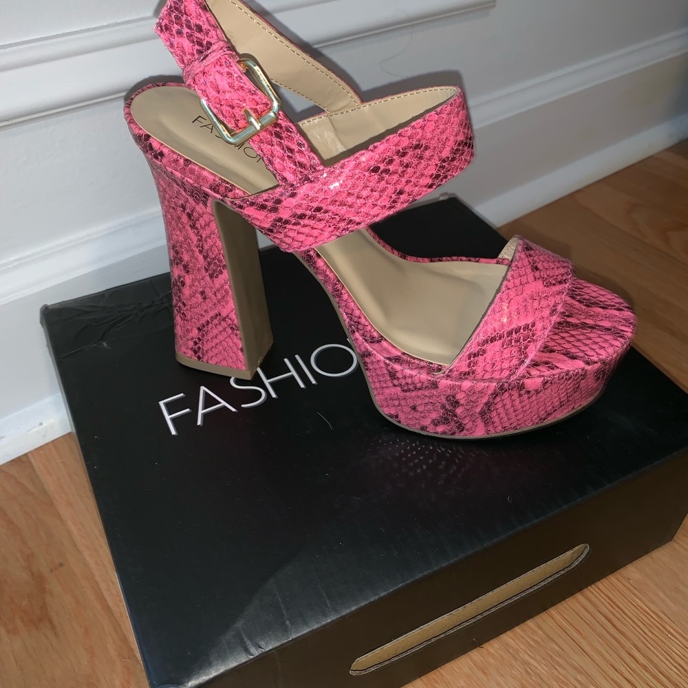Fashion Nova Pink Snakeskin Heels - Picture 3 of 4